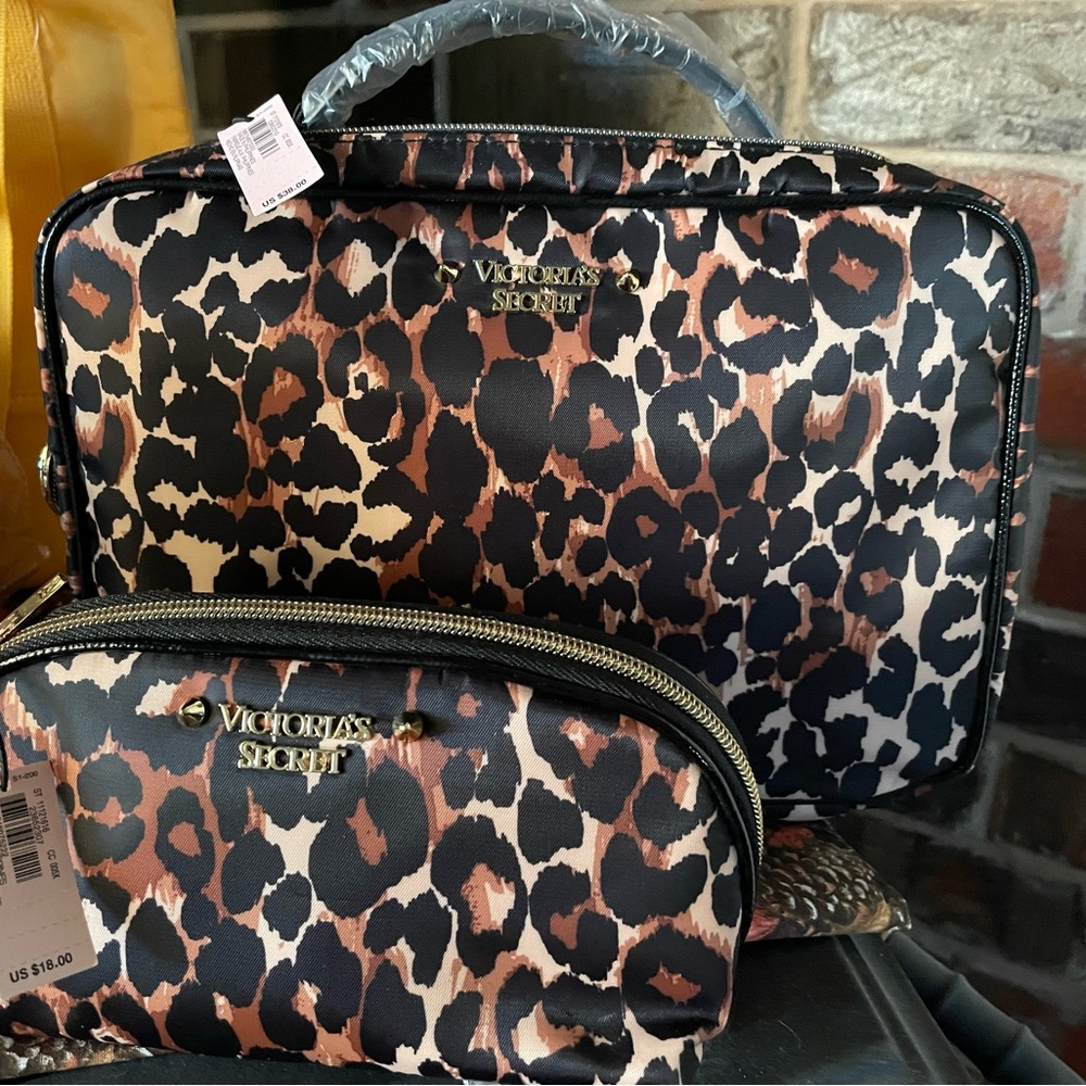 Victoria Secret beauty bags (6 sets)